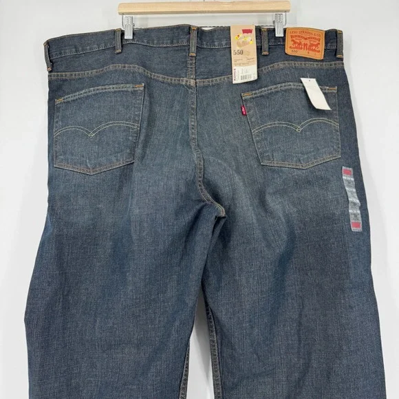 NEW Levis 550 Relaxed Fit Jeans Mens 50x32 Blue Dark Wash Denim 01550-2765 NWT - Picture 5 of 13